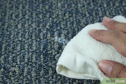 Cum se curata covorul de substante lipicioase