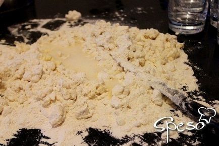 Cum sa preparati cea mai rapida si gustoasa reteta de tort Napoleon - reteta, ingrediente si fotografii