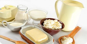 Cum se păstrează laptele și produsele lactate