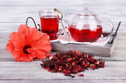 Karkade pentru păr, mască facială, baie cu petale de hibiscus