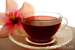 Karkade este un ceai special, care nu este deloc ceai