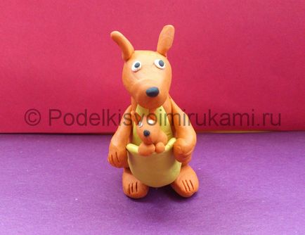 Kangaroo din plasticină