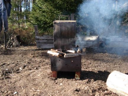 Smokehouse füstölt hal fajok, olaj lámpák meleg és hideg füstölt, recepteket és tippeket