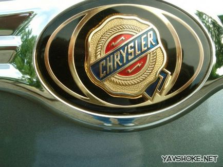 Logo-ul Chrysler