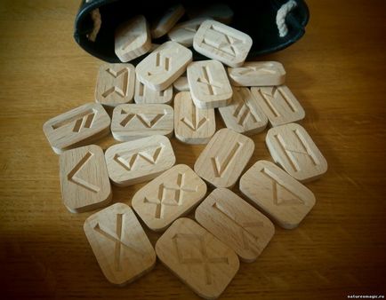 Cumpărați rune din lemn sau faceți-le, atelier de rune