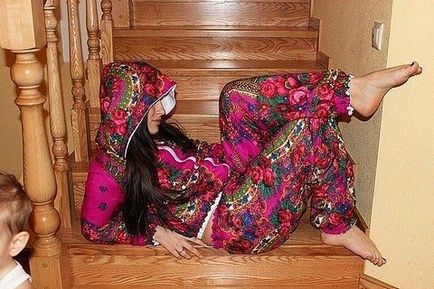 Szerelem couture - divat Alena Lurdes felszerelést Szerelem couture - divat Alena Lurdes felszerelést „matryoshka”