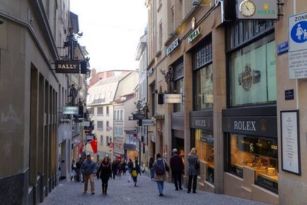 Lausanne, Svájc - Lausanne nevezetességek tudom külföldön