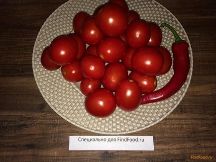 Мариновані помідори з гострим перцем рецепт з фото