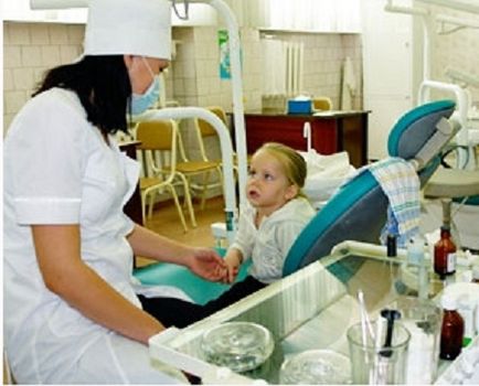 Медична сестра і хвора дитина - особливості роботи в дитячій лікарні