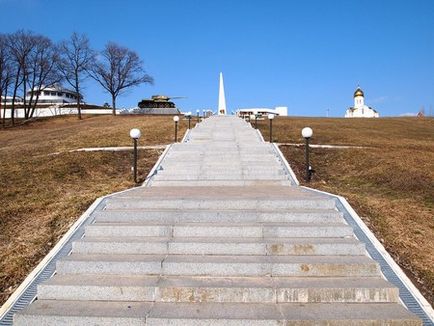 Memorial de mare înălțime mareșal cal în conformitate cu Harkov