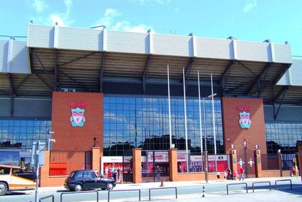 A hatalmi gazdáik - a stadion, „Anfield Road” Liverpool