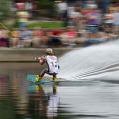 Moszkva, hírek, két medence wakeboardozáshoz jelennek meg Forradalom téren augusztus végén