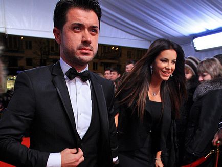 Férj ultimátumot törökök Ani Lorak koncertek vagy kisebb, vagy a válás - showbiznisz on