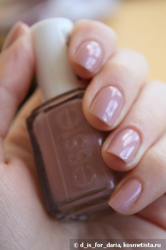 Nuits din recenziile essie