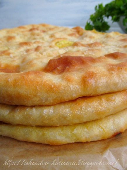 Oszét piték burgonya és sajt (burgonya) Oszét piték burgonyával és sajttal