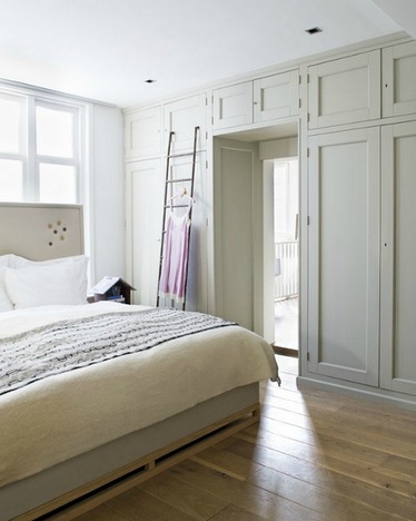 Caracteristici de amplasare a dulapurilor într-o cameră, lux și confort