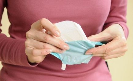 Întrerupeți cu regulone pentru debutul menstruației sau întârzierea acesteia