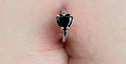 Bauchnabelpiercing különösen szúrás, gondozás és fotó (ellátás) Köldök piercing szúrás különösen, ellátás és fotó