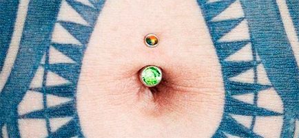 Bauchnabelpiercing különösen szúrás, gondozás és fotó (jellemzők) Köldök piercing szúrás különösen, ellátás és fotó