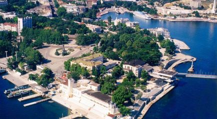 Nakhimov tér történelem, látnivalók, hogyan lehet egy fénykép - Krím