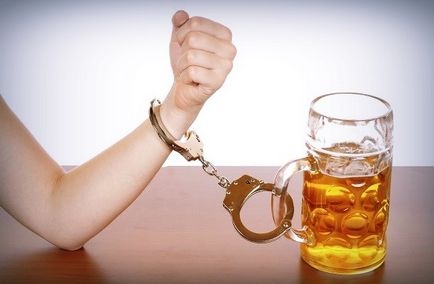 Vraja privind consecințele alcoolului și semnele de conspirații