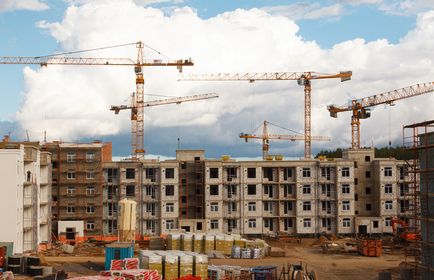 A projektek, a macska és a kis épület, egy park a közelben - a lakáspiac - újság (projektek) A projektek, a macska és a kis épület, egy park a közelben - a lakáspiac - újság