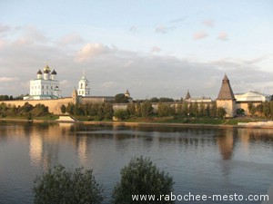 Професія, а може бути і покликання, я - екскурсовод