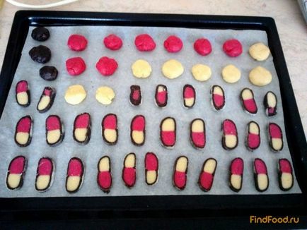 Rețetă cookie multicolore cu fotografie