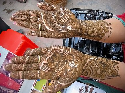 Малюнки тату хною - тимчасові татуювання з індії