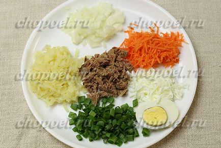 Salată generală cu carne - o rețetă cu o fotografie