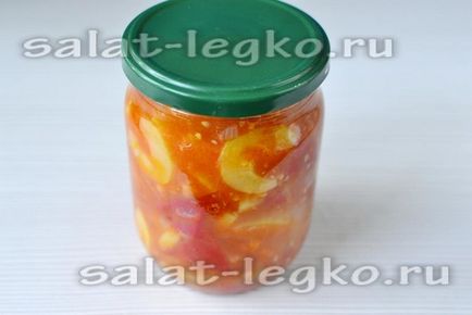 Saláta a paradicsom és a cukkini, a télen, egy lépésről lépésre recept fotók