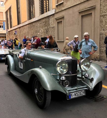 Cea mai elegantă cursă din lume este mille miglia