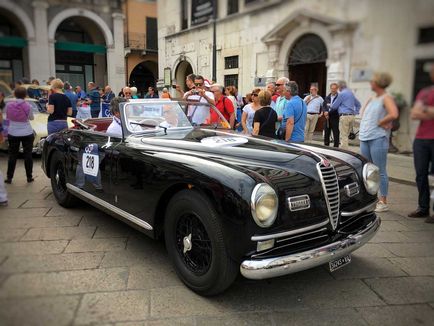 Сама елегантна в світі гонка mille miglia