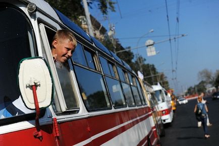 Costul de călătorie în autobuzul Novosibirsk a ajuns la 28 de ruble - transportatorul