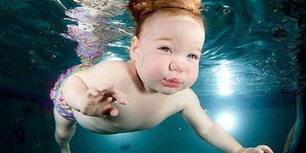 Dreamer înecat într-un copil visează la un copil înecat într-un vis