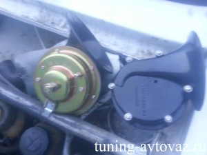 Instalarea melcilor de sunet pe un vas, tuning avtovaz