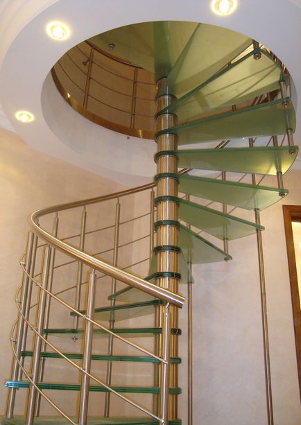 Варіанти сходів на другий поверх типи, красива форма і різновиди
