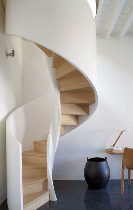 Гвинтові сходи (50 фото) ефектні інтер'єрні рішення