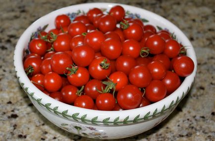 Вирощування томатів черрі у відкритому грунті