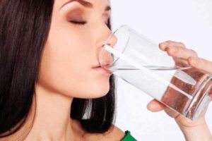 Víz hypertonia - mennyit kell inni, öntés és kezelés