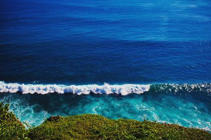 Храм Улувату бали фото і наш відгук - на краю прірви uluwatu temple