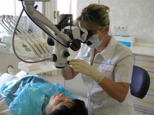 Навіщо потрібні пластинки на зуби, централізована зуботехнічна лабораторія