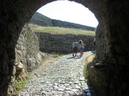 Misterioasa Albania (shader - obiective turistice, ce sa vezi, locuri interesante)