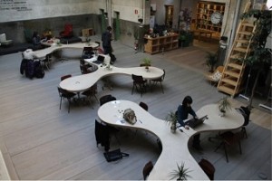 Câștiguri pe coworking sau afaceri în mod american