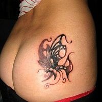 Femeile tatuaje pe fese