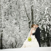 Téli esküvő előnye és hátránya - az idő az esküvőre