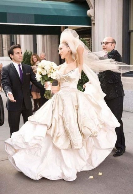 10 rochii de nunta care au coborat in istoria modei