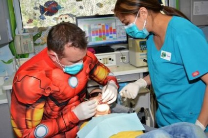 16 fogászati ​​klinikák, amely vállalja, hogy minden gyerek