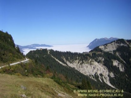 Bajor Alpok járni, kilátással a Zugspitze