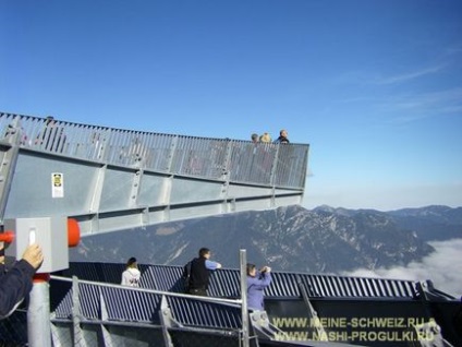 Bajor Alpok járni, kilátással a Zugspitze